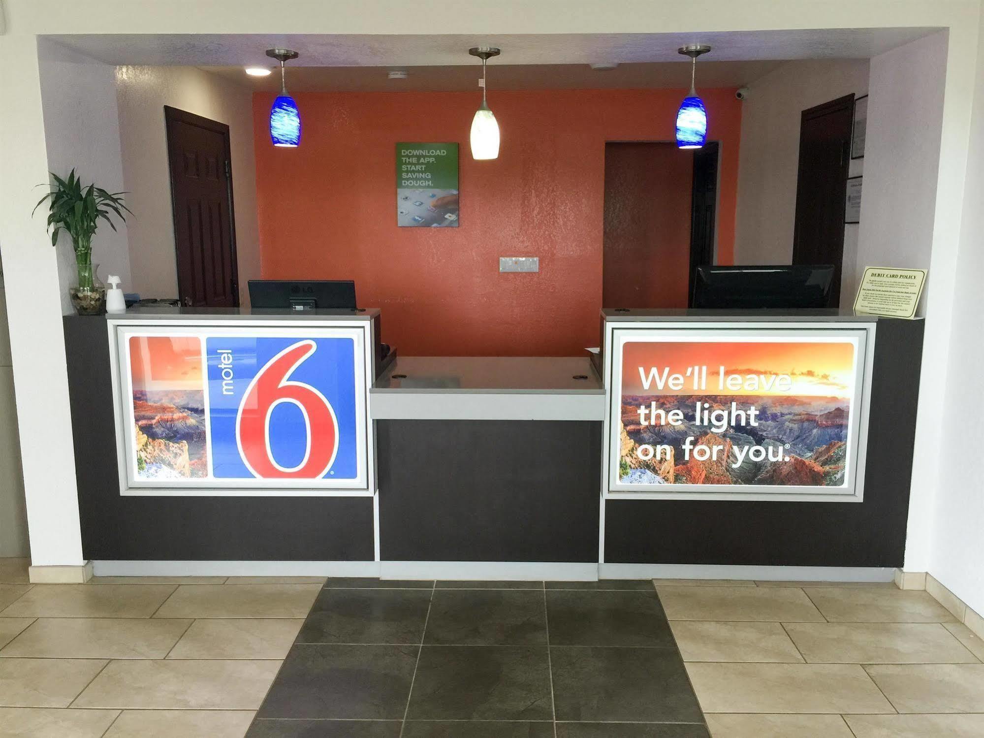 Days Inn By Wyndham Oklahoma City Nw Expressway Warr Acres Exterior foto